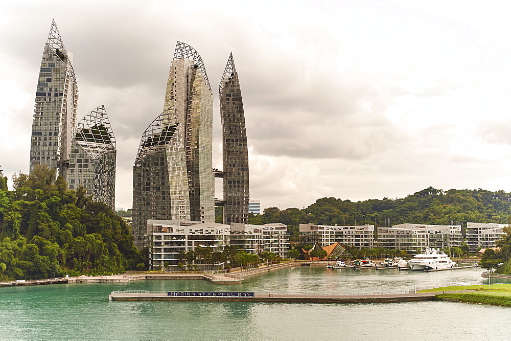 The Marina at Keppel Bay on the approach to Harbourfront Centre cruise ship mooring, Singapore, Southeast Asia, Asia