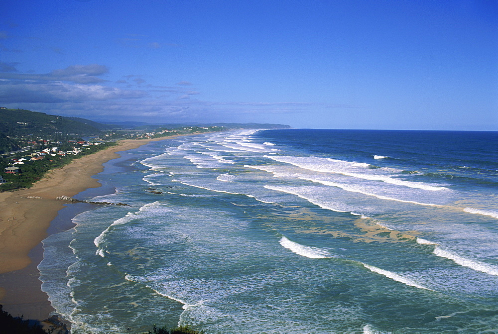 Waters of the Indian Ocean lapping wilderness shoreline, Garden Route, Cape Province, South Africa, Africa