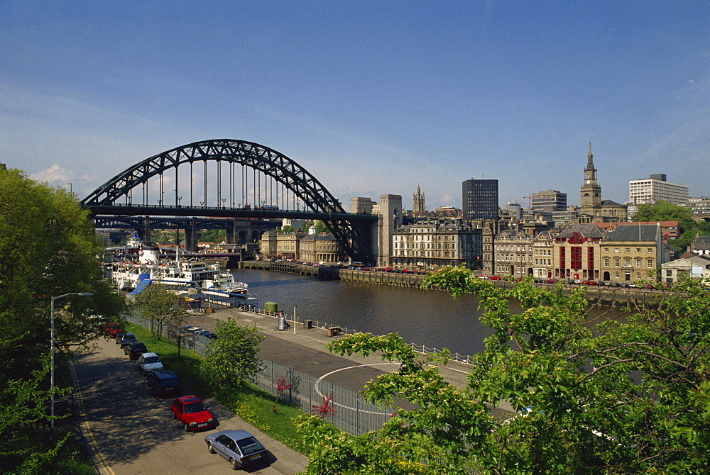 The Tyne Bridge and Newcastle skyline from Gateshead, Tyne and Wear, England, United Kingdom, Europe