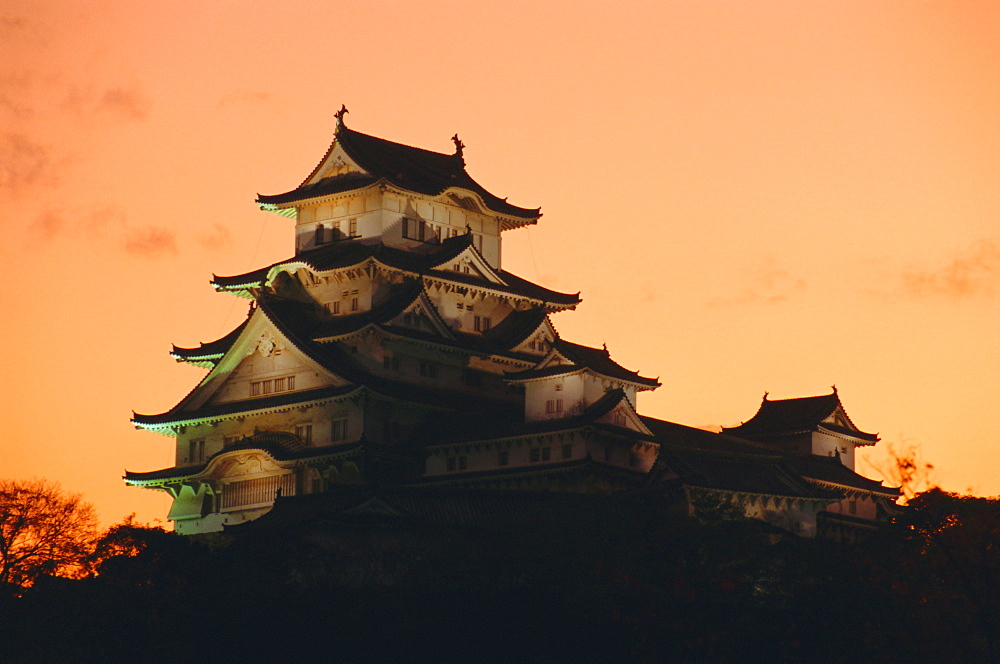 Hakuro-jo (White Egret) Castle, Himeji, Japan