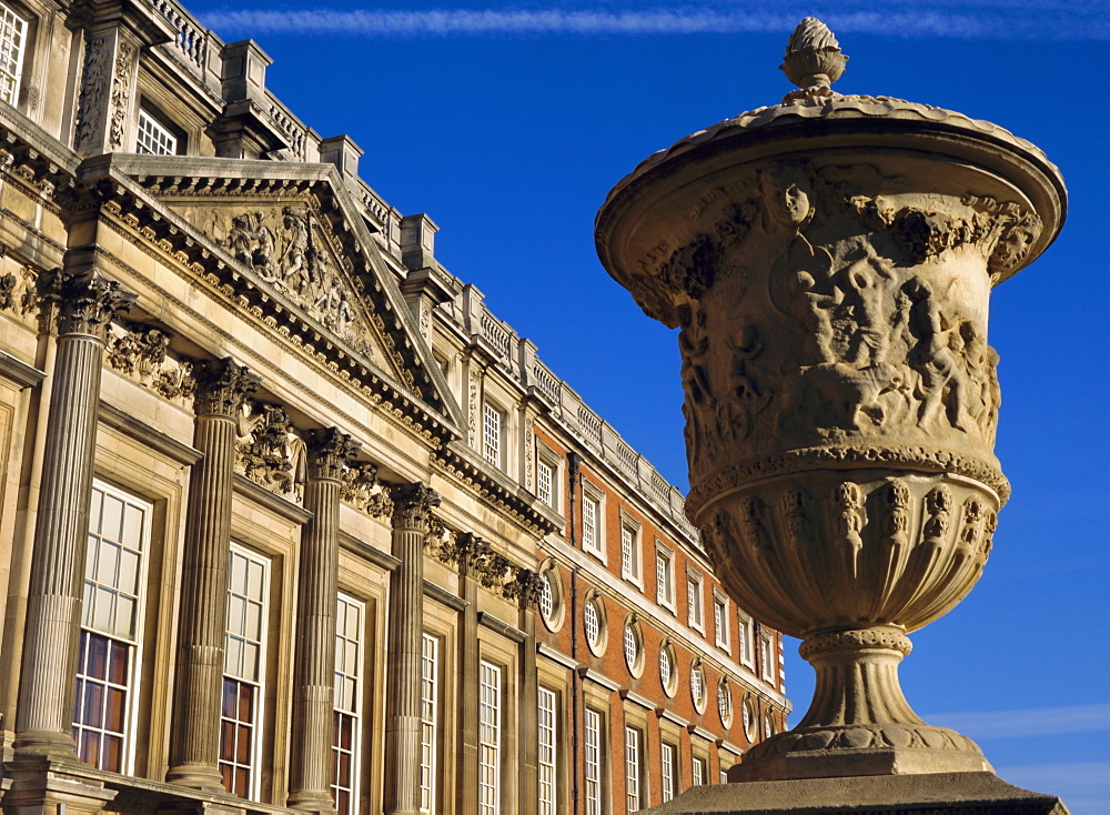 Hampton Court Palace, London, England, UK, Europe