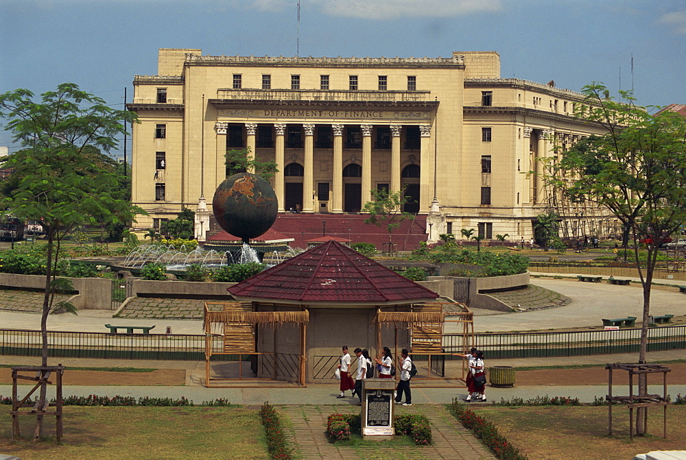 Rizal Park and the Department of Finance in Manila, Philippines, Southeast Asia, Asia