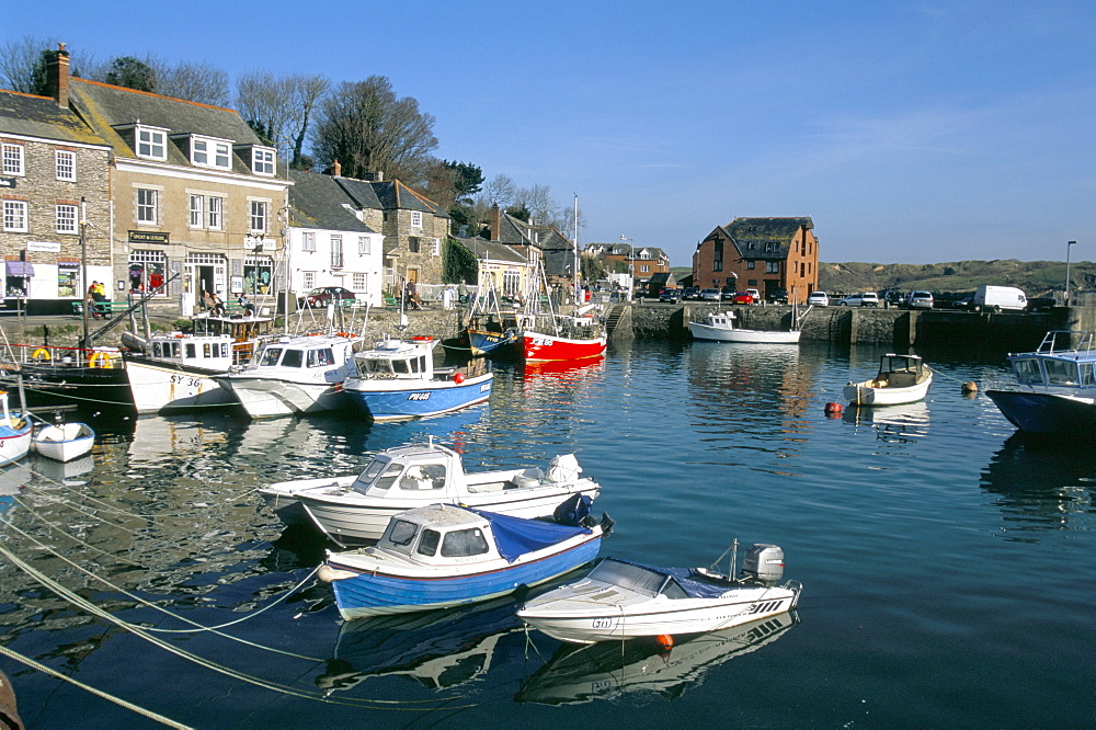 The harbour, Padstow, Cornwall, England, United Kingdom, Europe