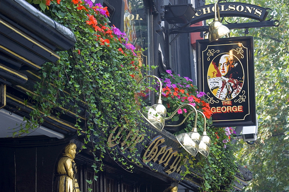 The George pub, Strand, London, England, United Kingdom, Europe