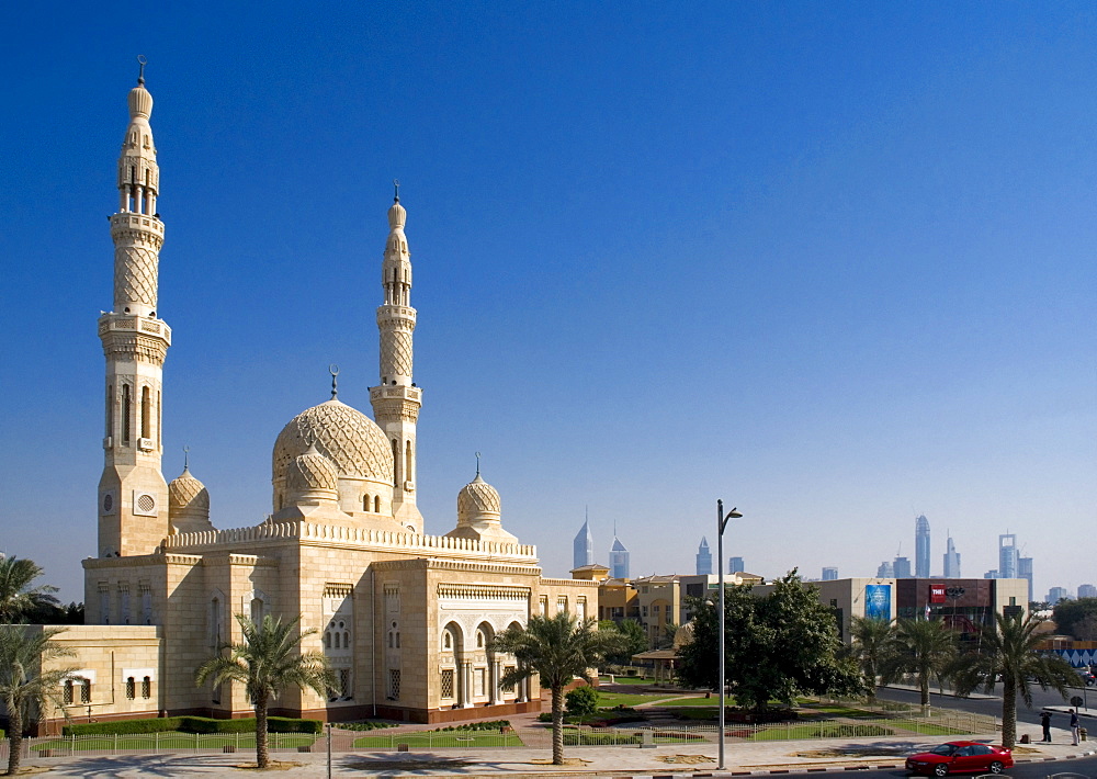 Jumeirah mosque, Dubai, United Arab Emirates, Middle East