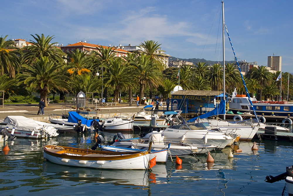 La Spezia promenade, Riviera di Levante, Liguria, Italy, Europe