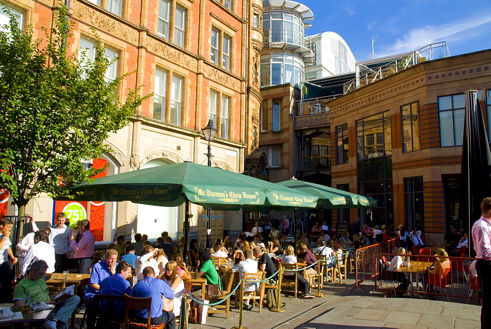 Al fresco cafe, Manchester, England, United Kingdom, Europe