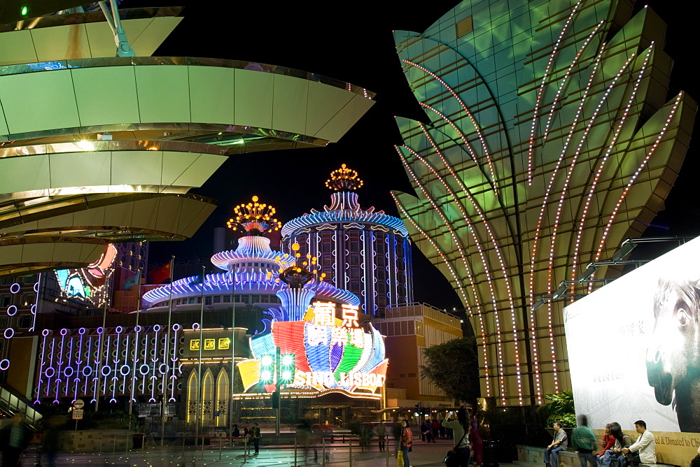 Gran Lisboa Casino at night, Macau, China, Asia