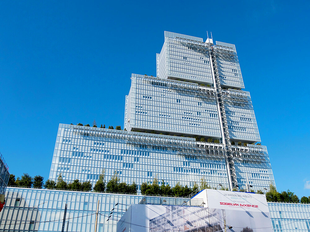 Building of Tribunal de Paris, Porte de Clichy, Paris, France, Europe