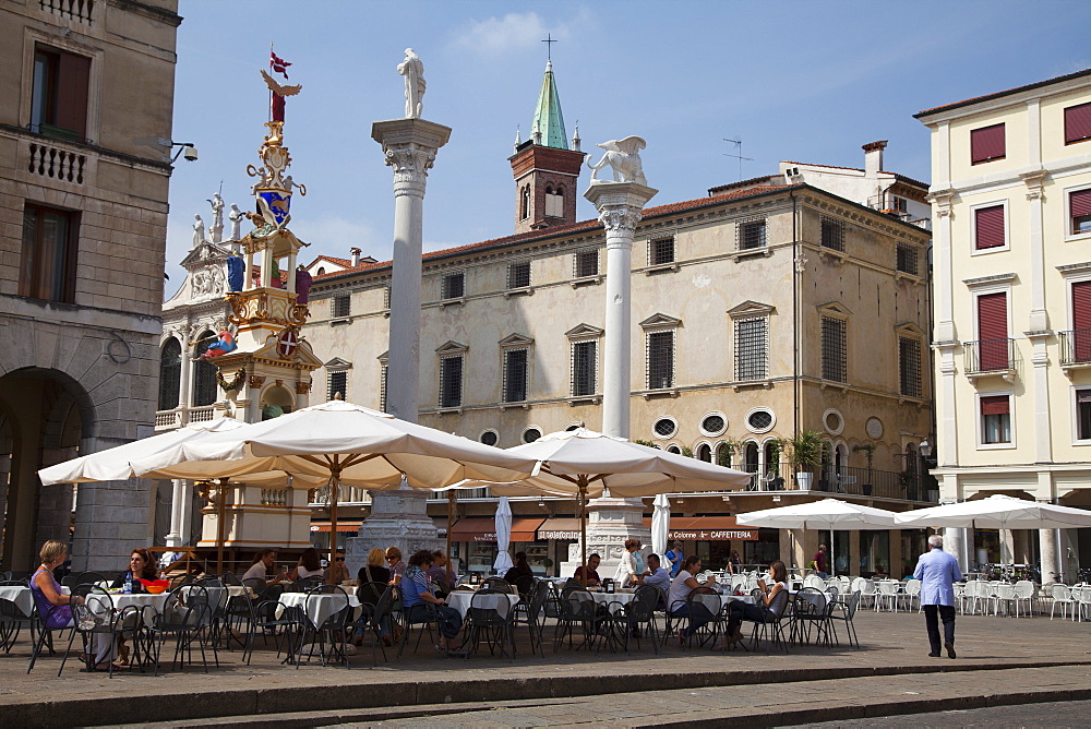 Piazza dei Signori, Vicenza, UNESCO World Heritage Site, Veneto, Italy, Europe