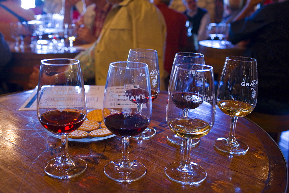 Port tasting in the cellars of port lodge Caves Grahams, Qta do Agro, Vila Nova de Gaia, Oporto, Portugal, Europe