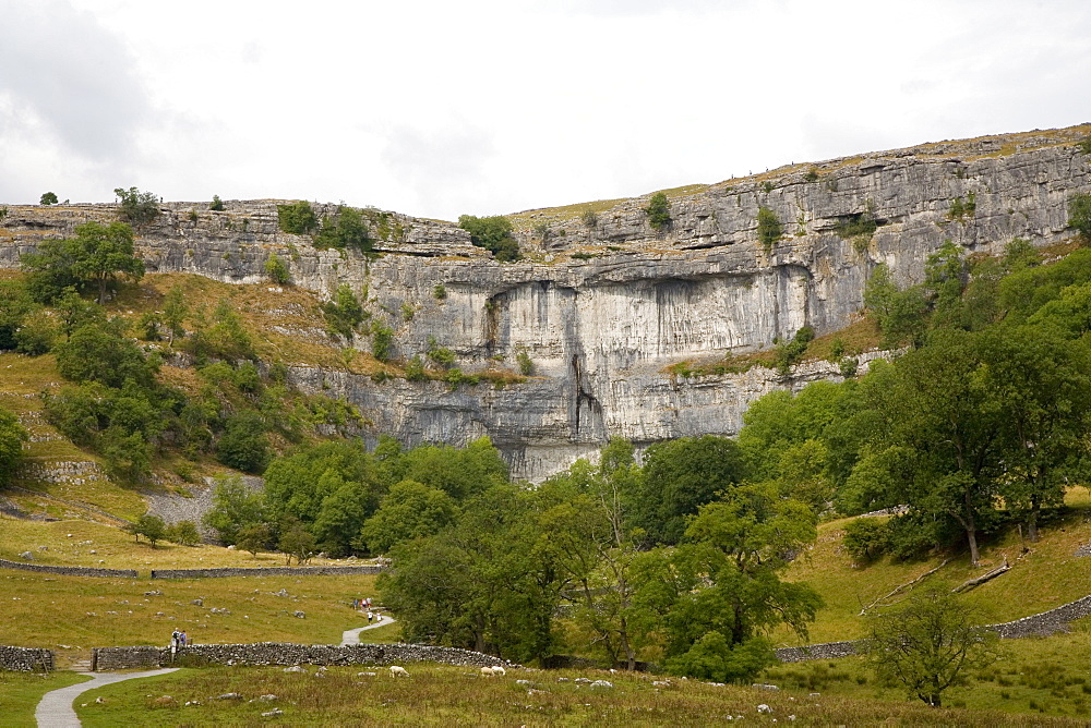 Malham Cove, Malham, Yorkshire Dales National Park, North Yorkshire, England, United Kingdom, Europe