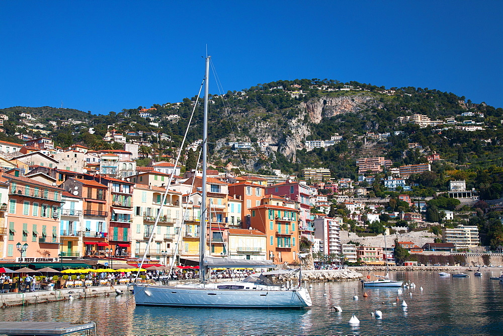 Colourful buildings along waterfront, Villefranche, Alpes-Maritimes, Provence-Alpes-Cote d'Azur, French Riviera, France, Mediterranean, Europe