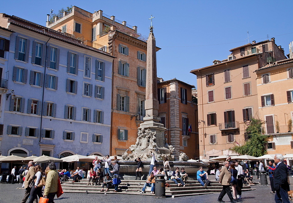 Fountain of the Pantheon (Fontana del Pantheon) in the Piazza della Rotonda in front of the Roman Pantheon, Rome, Lazio, Italy, Europe