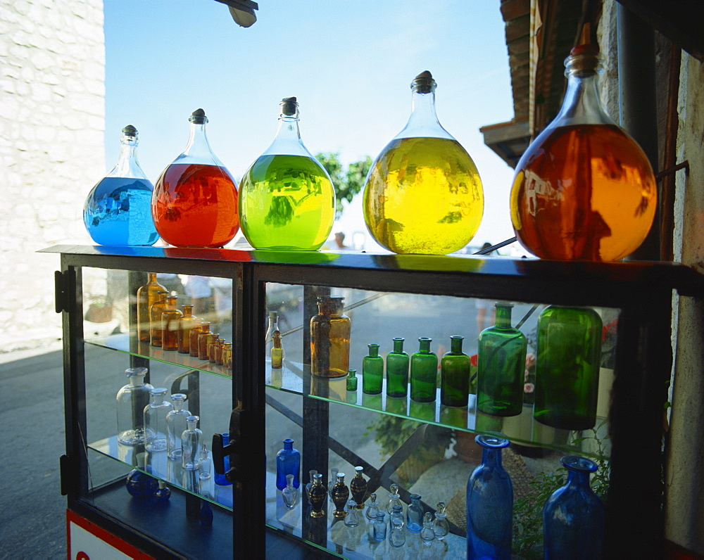 Parfumerie, Gourdon, Haut Quercy, France, Europe