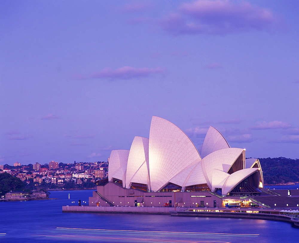 The Opera House in the evening, UNESCO World Heritage Site, Sydney, New South Wales, Australia, Pacific