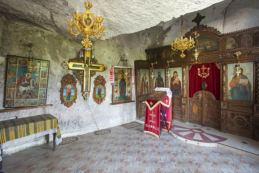 Chapel, Rock Monastery St. Dimitar Basarbovski dating from the 12th century, UNESCO World Heritage Site, Ivanavo, Bulgaria, Europe