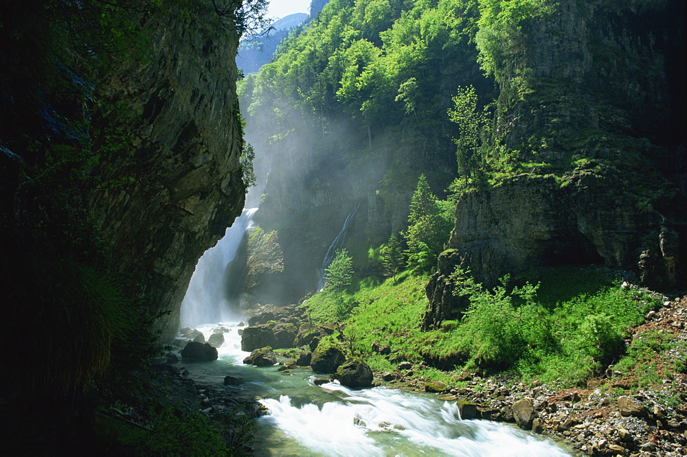 El Estrecho falls on the River Arazas, Ordesa National Park, Huesca, Pyrenees, Aragon, Spain, Europe