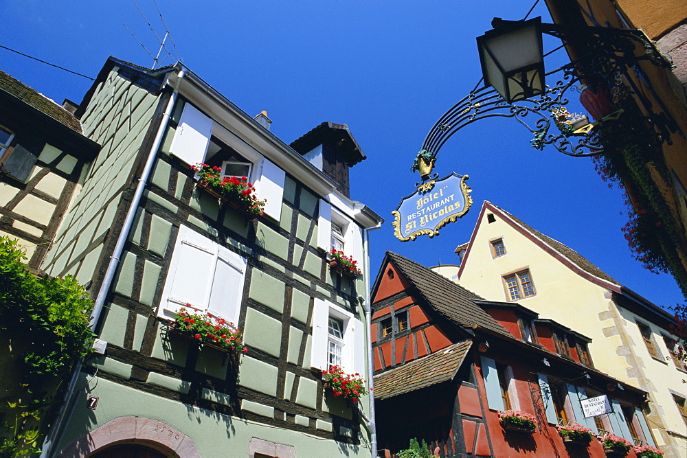 Colourful timbered houses, Riquewihr, Haut-Rhin, Alsace, France, Europe