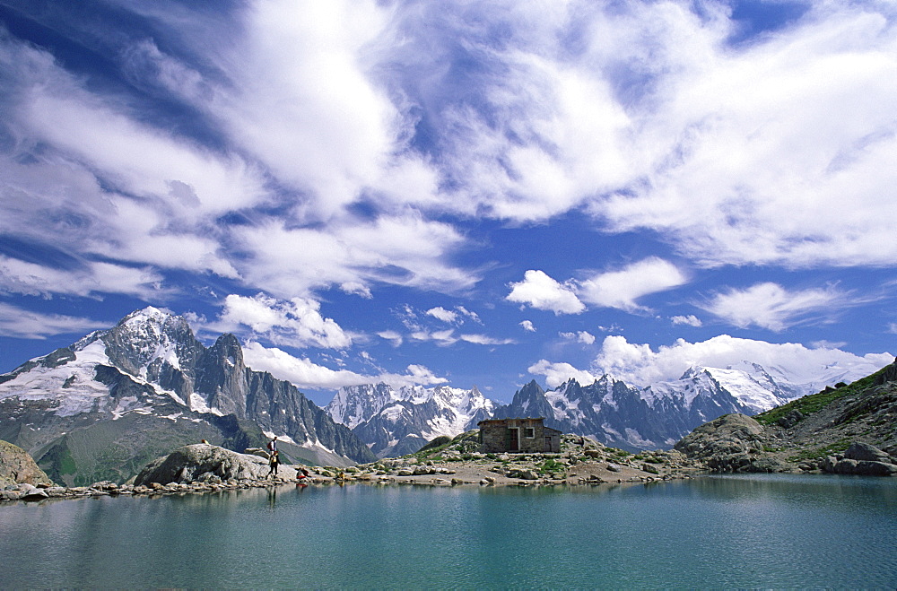 Lac Blanc (White Lake) and mountains, Chamonix, Haute Savoie, Rhone-Alpes, French Alps, France, Europe