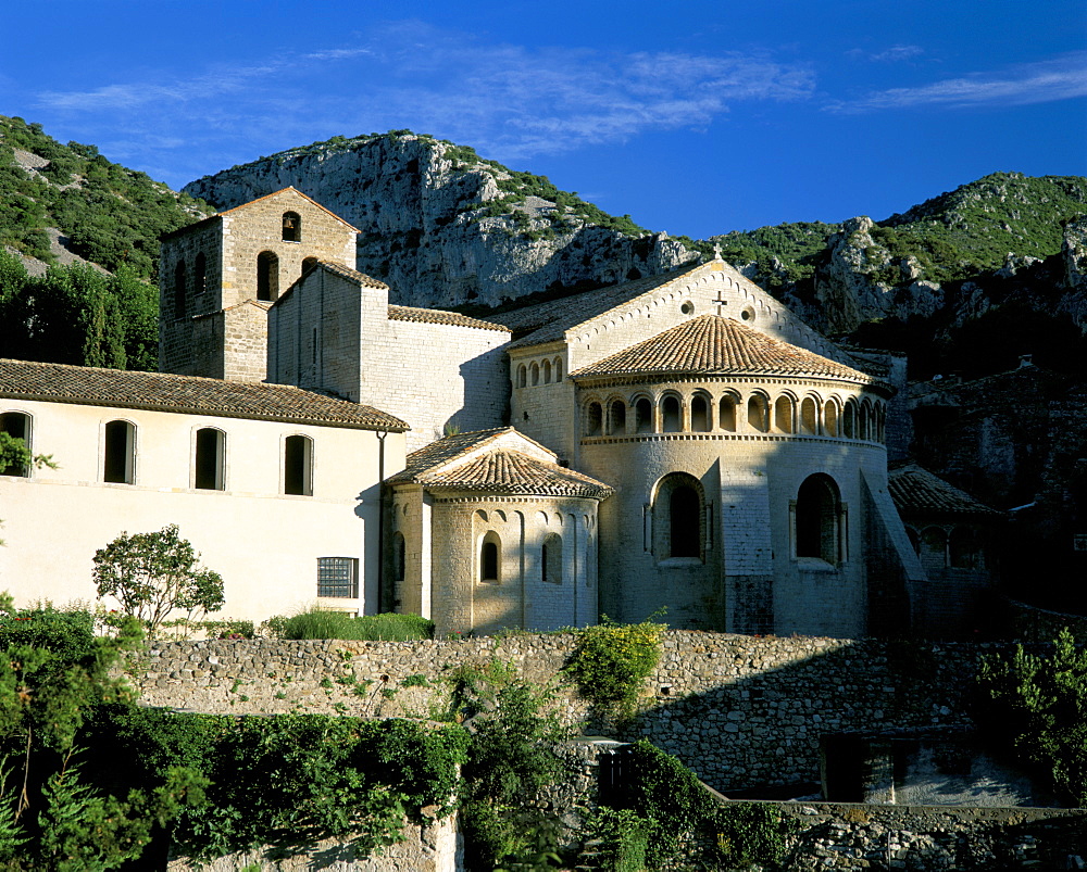 Abbey church, St. Guilhem-le-Desert, Herault, Languedoc-Roussillon, France, Europe