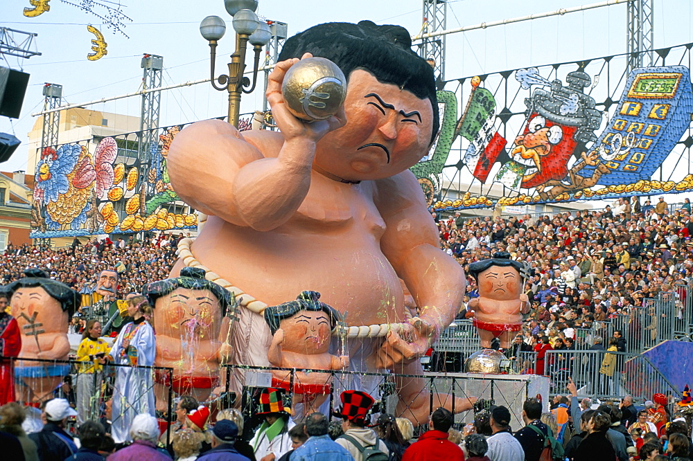 Mardi Gras carnival parade in Place Massena, Nice, Alpes-Maritimes, Provence, Cote d'Azur, France, Europe