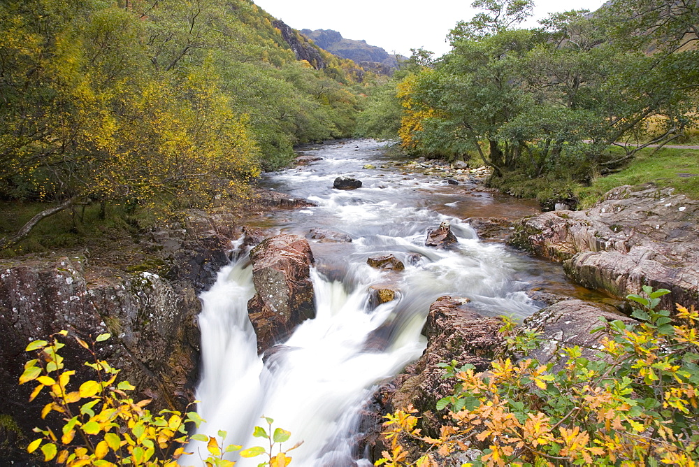 Lower falls on the Water of Nevis in autumn, Glen Nevis, near Fort William, Highlands, Scotland, United Kingdom, Europe