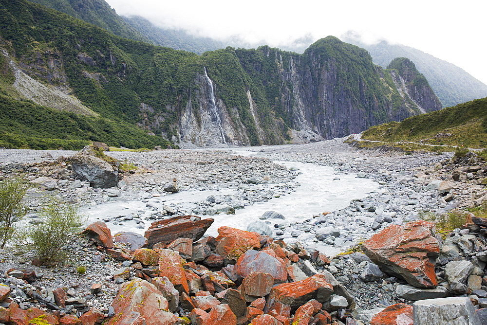 View over the Fox River from the Glacier Valley Track, Fox Glacier, Westland Tai Poutini National Park, UNESCO World Heritage Site, West Coast, South Island, New Zealand, Pacific