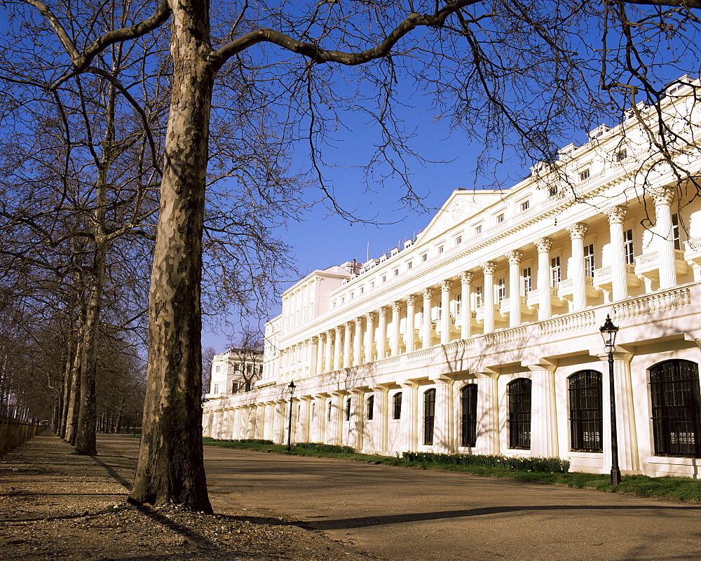 Carlton House Terrace, built by John Nash circa 1830, The Mall, London, England, United Kingdom, Europe