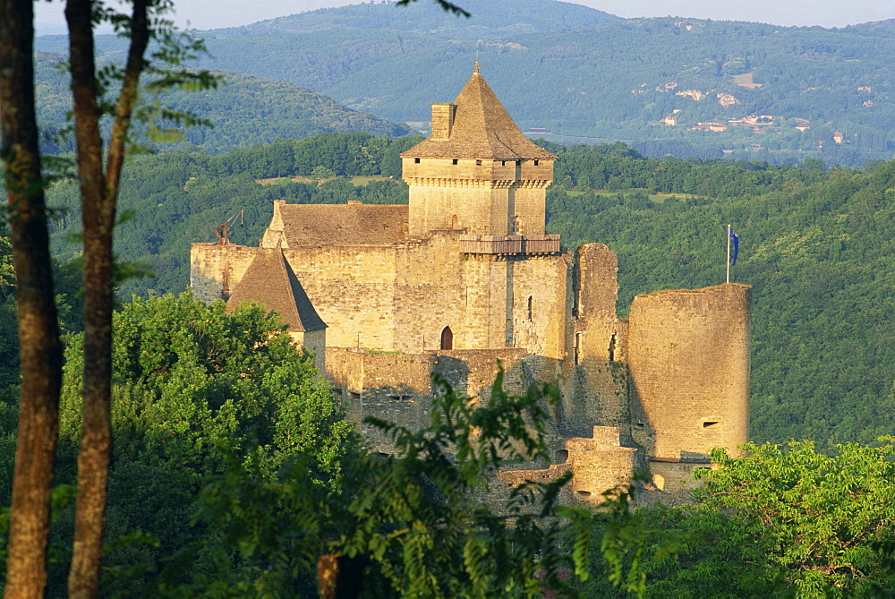 Castelnaud Castle, in the Dordogne, Aquitaine, France, Europe