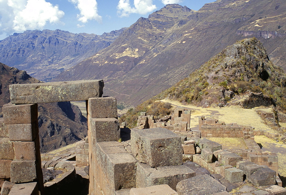 Intihuatana, hitching post of sun, Inca site in the Urubamba Valley, Pisac, Peru, South America