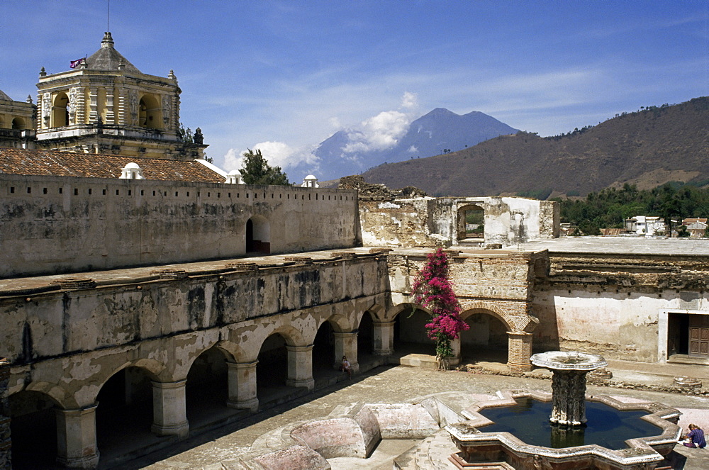 La Merced church and monastery, 1749 to 1767 AD, Antigua, UNESCO World Heritage Site, Guatemala, central America