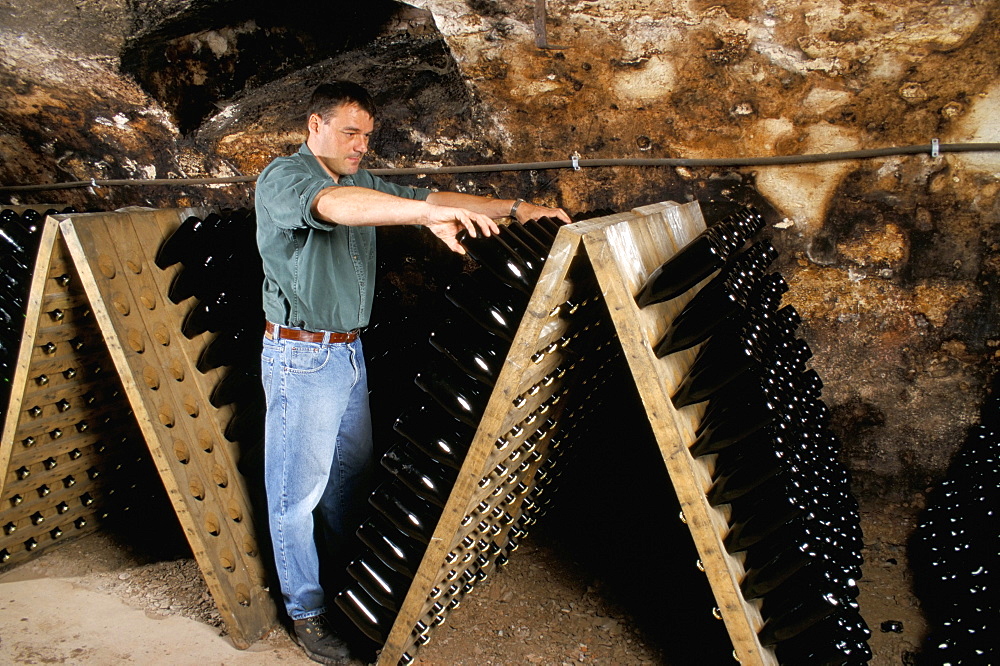 Champagne production, Kastel-Staadt, Saar Valley, Germany, Europe