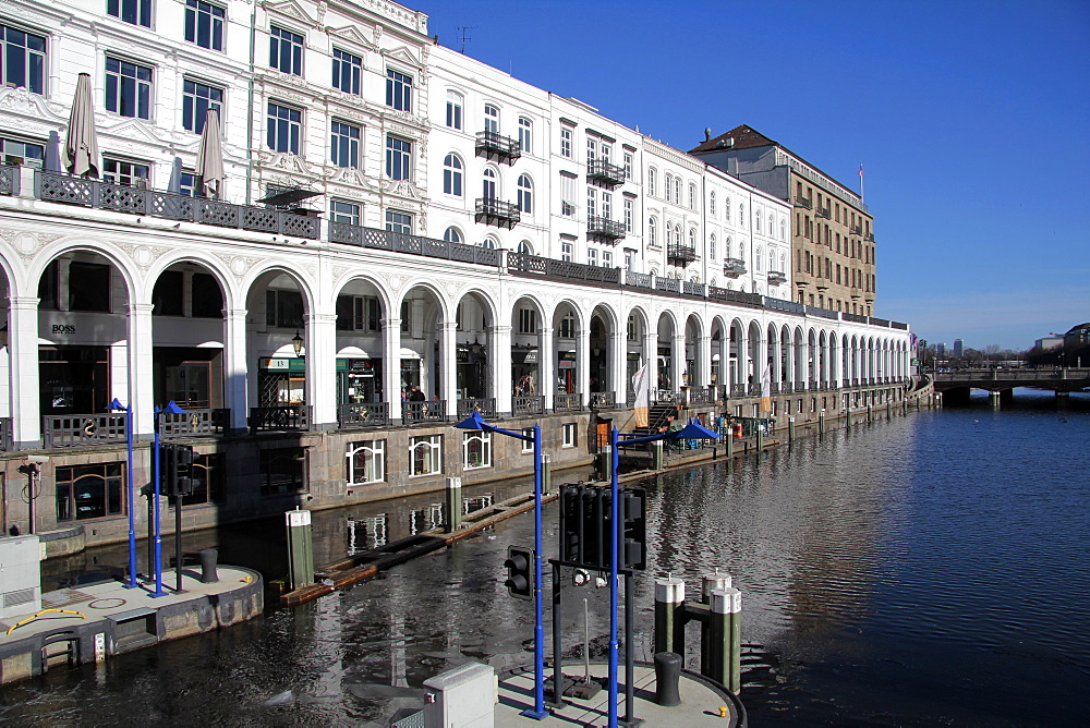 Alsterfleet and Alsterarkaden, Hamburg, Germany, Europe