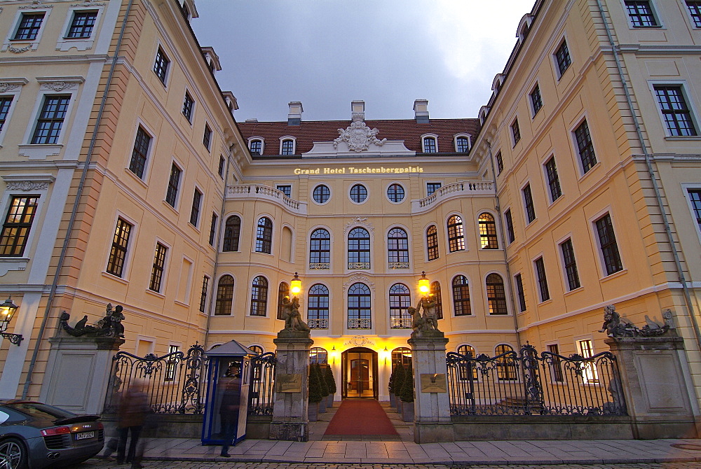 Kempinski Taschenbergpalais, Dresden, Saxony, Germany, Europe