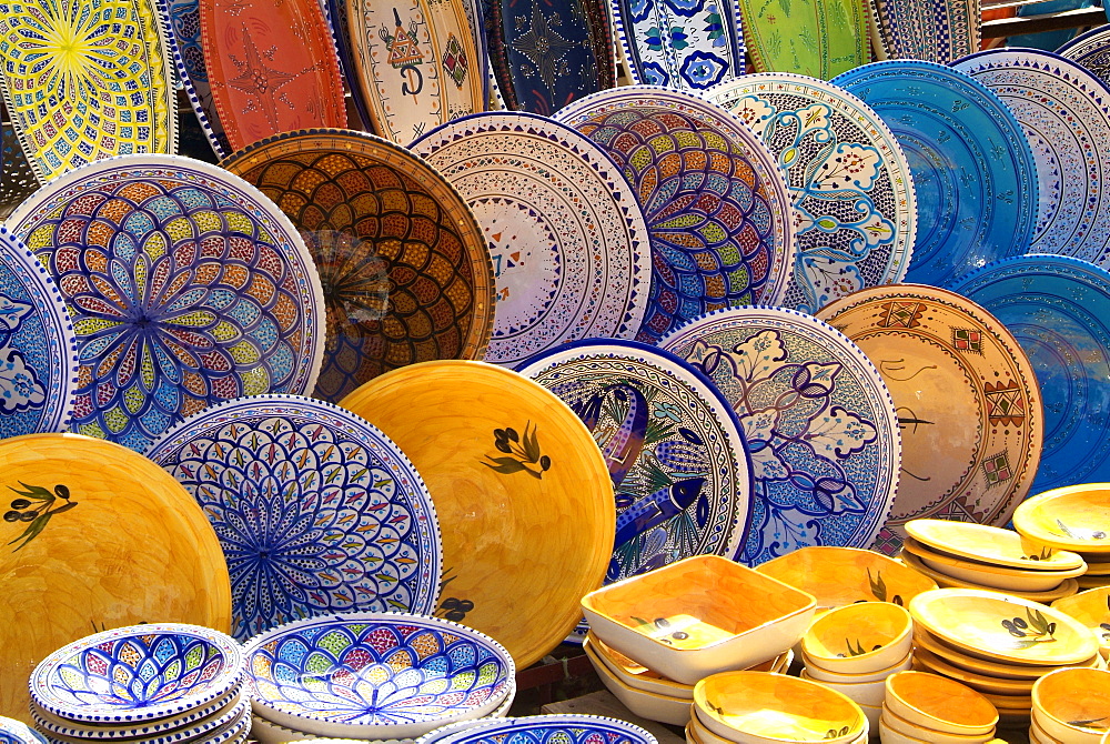 Pottery products in market at Houmt Souk, Island of Jerba, Tunisia, North Africa, Africa