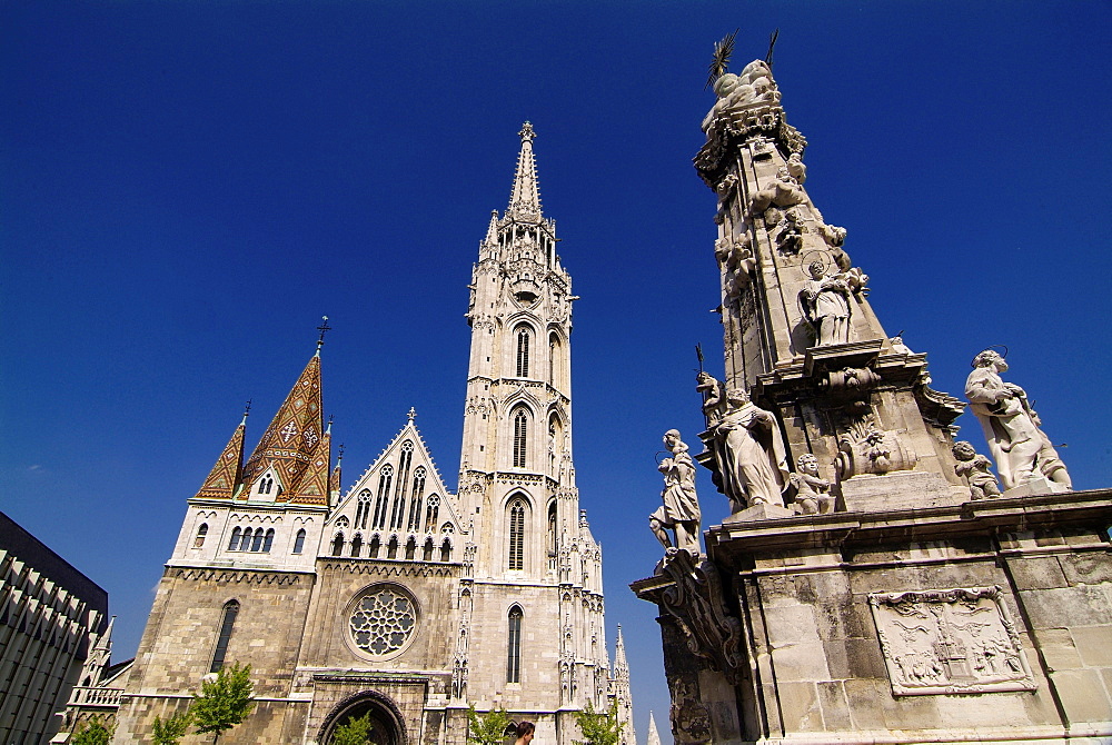 Matthias church, Fisherman's Bastion, Castle Hill, Budapest, Hungary, Europe