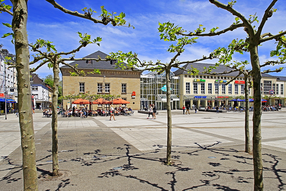 Kleiner Markt Square, Saarlouis, Saarland, Germany, Europe