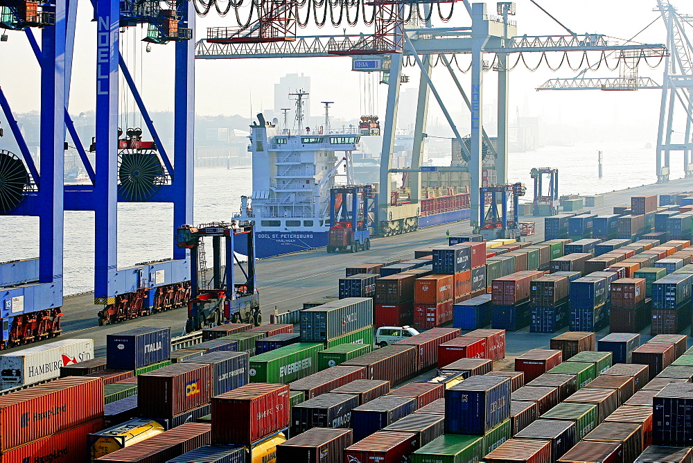 Container Terminal, harbour of Hamburg, Germany, Europe