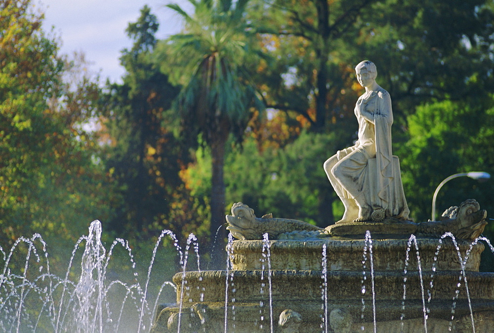 Christina Gardens, Plaza de Jerez, Seville (Sevilla), Andalucia (Andalusia), Spain, Europe