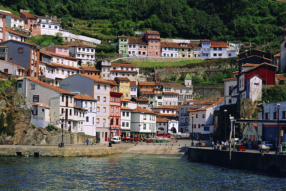 Cudillero, fishing village on the north coast, Asturias, Spain, Europe