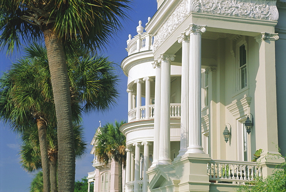 Early 19th century houses in the historic center of Charleston, South Carolina, USA