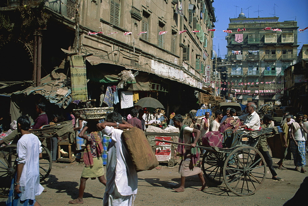 Street scene, Kolkata, West Bengal state, India, Asia