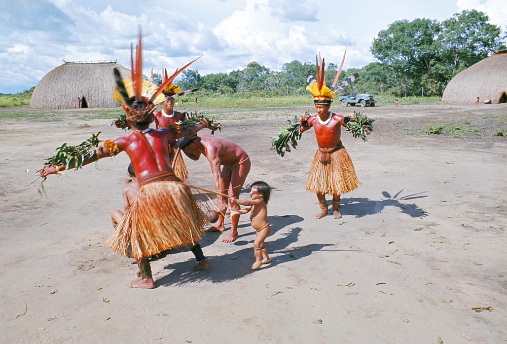 Kamayura Indians dancing the fish dance, Xingu, Brazil, South America