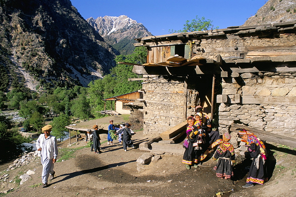 Kalash family, Rites of Spring, Joshi, Bumburet (Bumboret) Valley, Pakistan, Asia