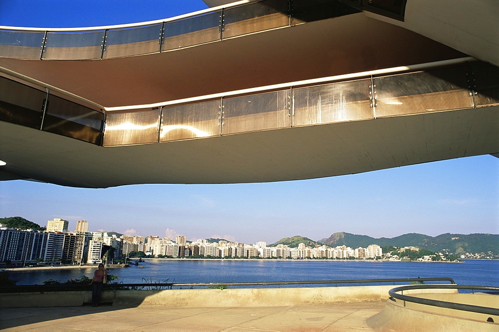 View of Niteroi, Museo de Arte Contemporanea (Museum of Contemporary Art), by Oscar Niemeyer, Niteroi, Guanabara Bay, Rio de Janeiro, Brazil, South America