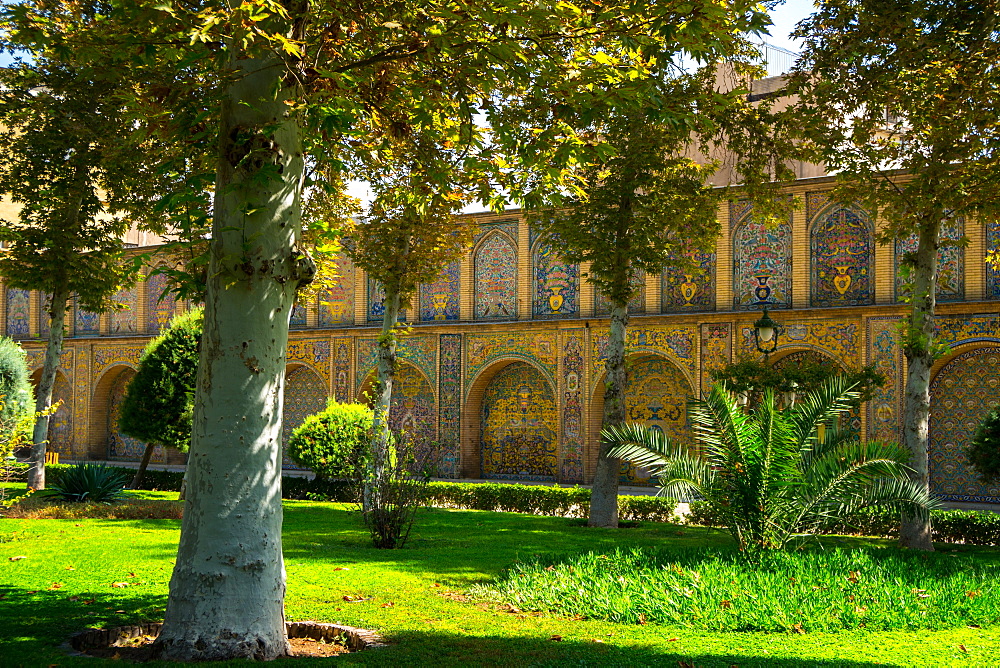 Gardens of Golestan Palace, UNESCO World Heritage Site, Tehran, Iran, Middle East