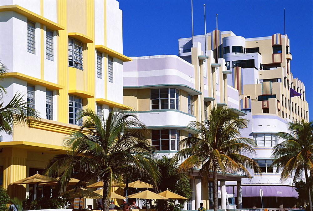 Art Deco district, Ocean Drive, Miami Beach, Florida, United States of America (USA), North America