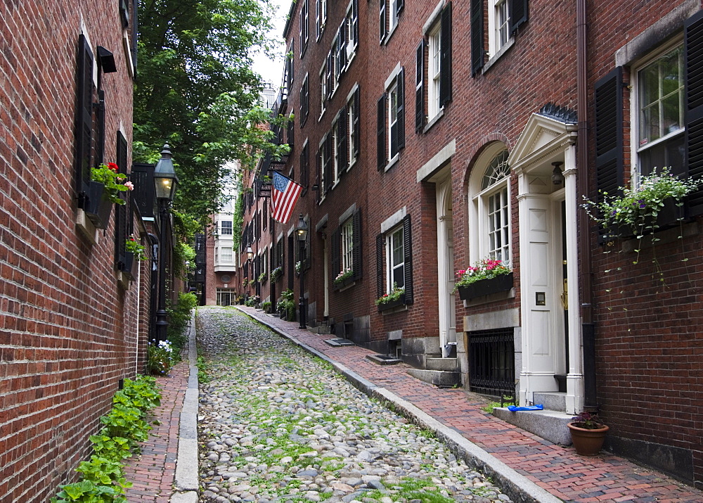 Acorn Street, Beacon Hill, Boston, Massachusetts, USA