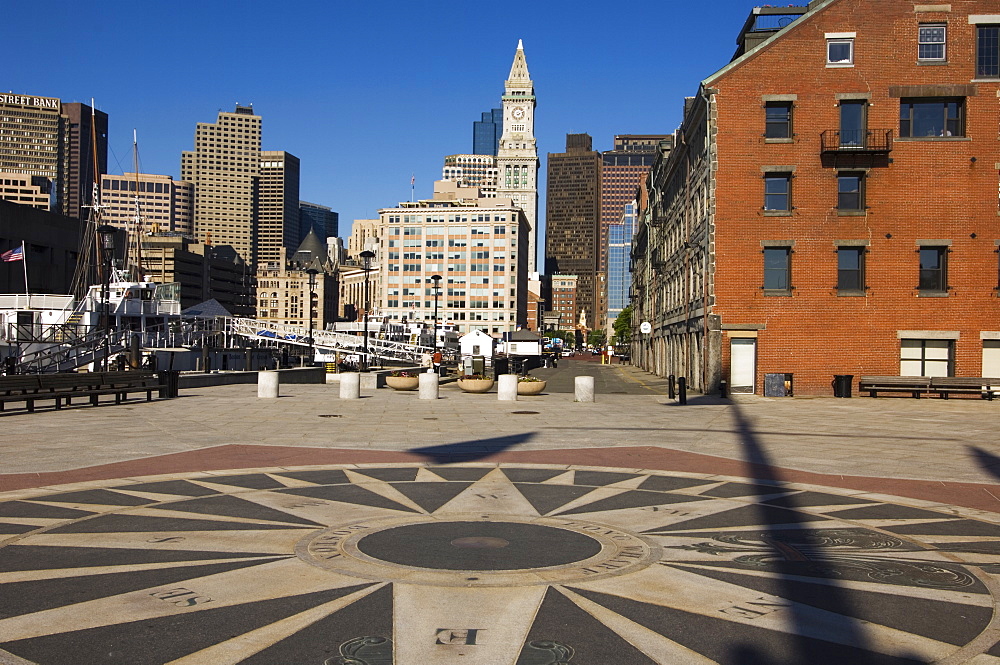 Long Wharf towards the Financial District, Boston, Massachusetts, USA